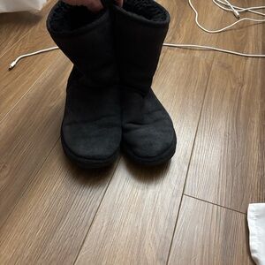 Women's Black Winter Ugg Boots